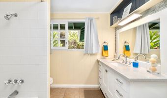 49 Pilipu Pl, Kailua, HI 96734