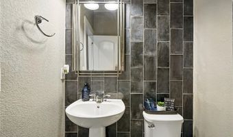 7949 S Elk Way, Aurora, CO 80016
