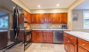 427 WALDEN Ln, Hockessin, DE 19707