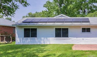 337 Lindenwood Blvd, Alton, IL 62002