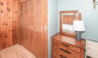 18 S Beach St, Sebago, ME 04029