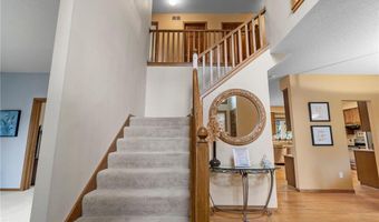 13947 Fleetwood Ave, Apple Valley, MN 55124