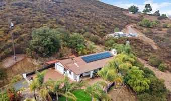 728 Rainbow Hills Rd, Fallbrook, CA 92028