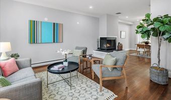 2714 WOODLEY Pl NW, Washington, DC 20008