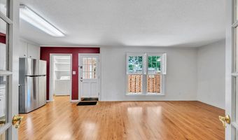 444 Kingswood Ct, Albany, GA 31707