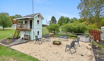 10429 92nd Ave, Allendale, MI 49401