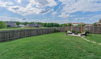 4204 Parkridge Dr, Benton, LA 71006