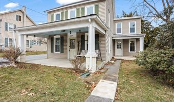 1155 MAIN St, Akron, PA 17501