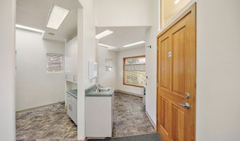 1049 Siskiyou Blvd, Ashland, OR 97520