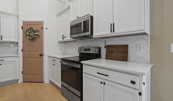 158 Thistle Ln, Beaufort, SC 29907