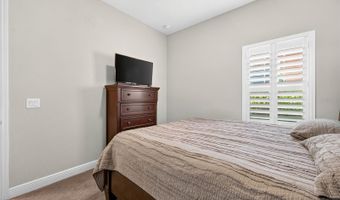 6104 SHADOWLAKE Dr, Apollo Beach, FL 33572