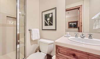 61 Avondale Ln 201, Beaver Creek, CO 81620