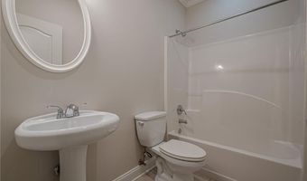 1949 Sterling Oaks Cir NE 13, Atlanta, GA 30319