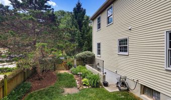 7105 WESTWIND Dr, Bowie, MD 20715