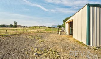 745 Southfork Rd, Cody, WY 82414