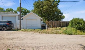 1422 W 32ND St, Cheyenne, WY 82001