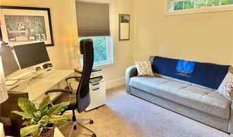 20 Robert Ave, Warwick, RI 02818