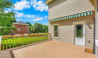 164 Fieldwood Dr, Advance, NC 27006