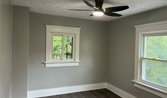 958 Haynes, Akron, OH 44307