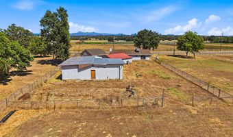 6370 Deschutes Rd, Anderson, CA 96007