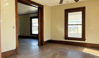 817 7th St, Alva, OK 73717
