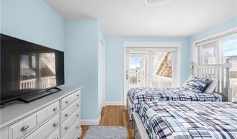 694 Charlestown Beach Rd, Charlestown, RI 02813