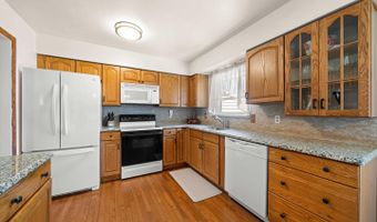 4 HAWKINS Ct, Bear, DE 19701