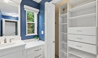 147 Mallard Dr 147, Avon, CT 06001