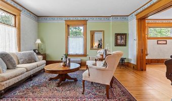 922 Fillmore St, Alexandria, MN 56308