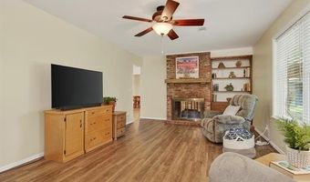 1816 Putnam Dr, Bartlesville, OK 74006