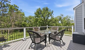 40452 WINDYHILL FARMS Dr, Aldie, VA 20105