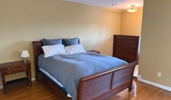1327 HARVARD St NW, Washington, DC 20009