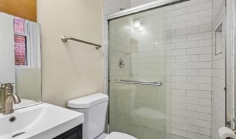 1821 T St NW, Washington, DC 20009