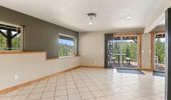 671 Kelso Woods Dr, Athol, ID 83801