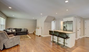 78 Bellevue Dr, Coventry, CT 06238