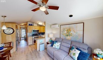 15577 HIGHWAY 101 F2, Brookings, OR 97415