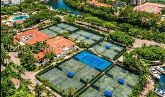 1000 W Island Blvd 911, Aventura, FL 33160