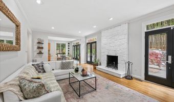 6700 LANDON Ln, Bethesda, MD 20817