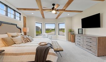 5272 Greyson Heights Dr, Auburn, IN 46706