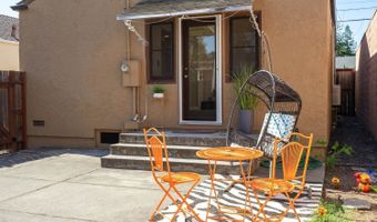 619 Oak St, Santa Rosa, CA 95404