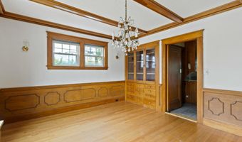 175 Summer St, Auburn, ME 04210