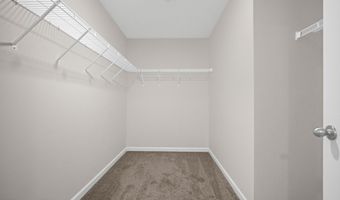 80 Coachman Ln, Autryville, NC 28318