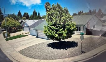 148 Columbia Dr, Vacaville, CA 95687