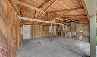 702 N 2nd St, Alpine, TX 79830