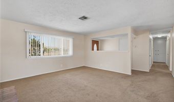 15530 Dakota Rd, Apple Valley, CA 92307