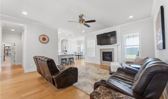 1105 SW Alleghany Ave, Bentonville, AR 72713
