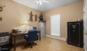 161 Goshen Springs Ln, Brandon, MS 39047