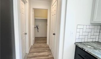 507 Braithwaite St B, Bentonville, AR 72712