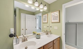 277 Parker Mountain Rd, Barrington, NH 03825