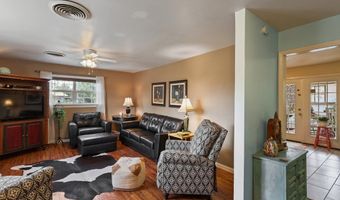 709 N 2nd St, Alpine, TX 79830